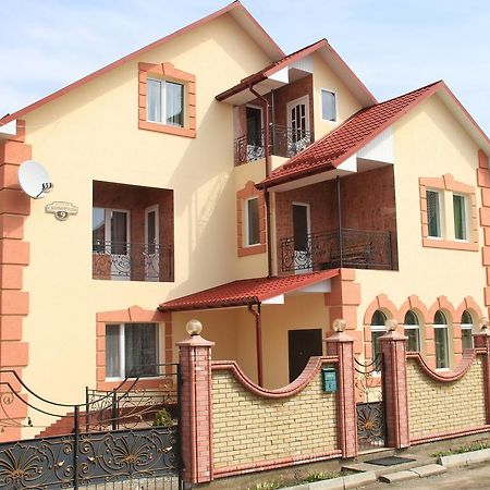 Villa Ruben Камианец-Подилский Екстериор снимка